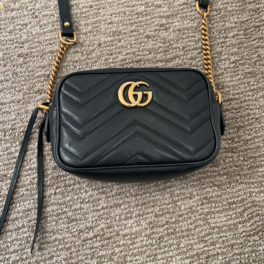 Gucci Black Chevron GG Marmont Crossbody Bag with Gold Hardware